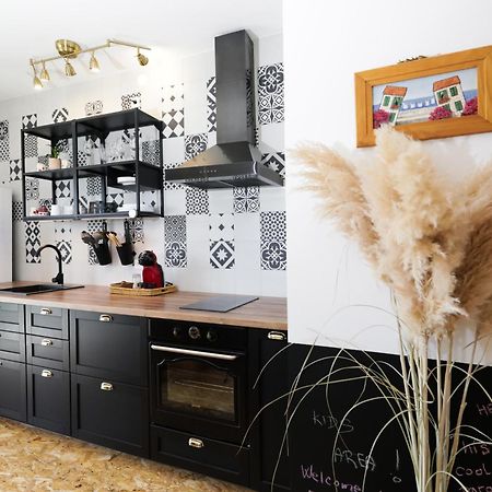 4-Star Apartments Bianco Kastela Ngoại thất bức ảnh
