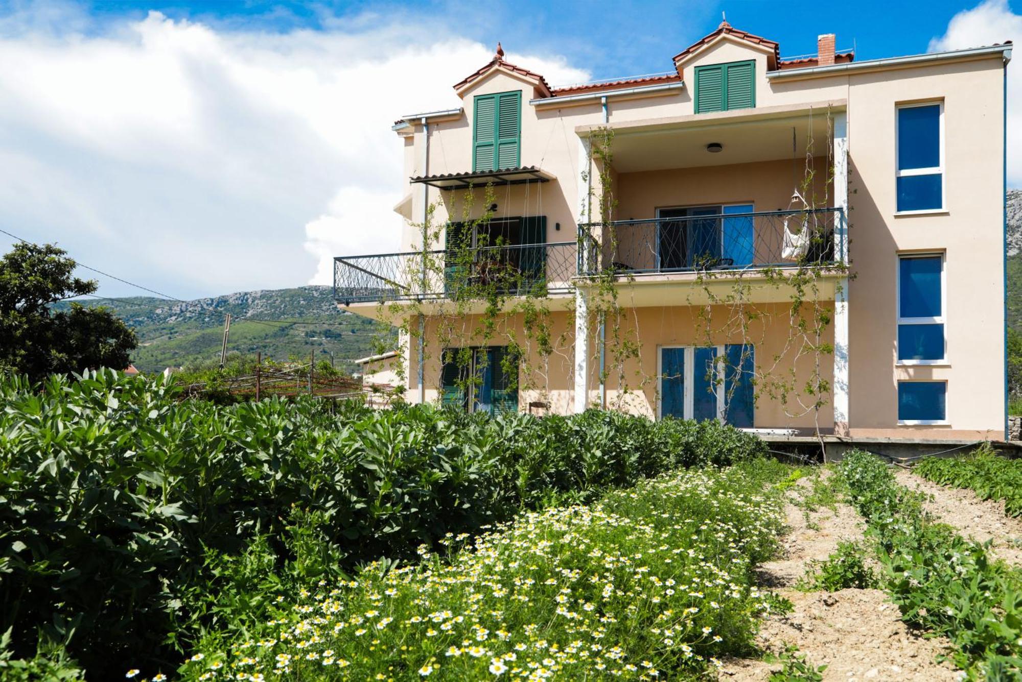 4-Star Apartments Bianco Kastela Ngoại thất bức ảnh