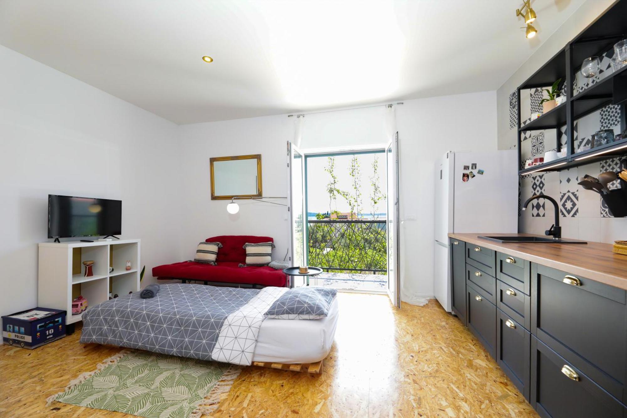 4-Star Apartments Bianco Kastela Ngoại thất bức ảnh